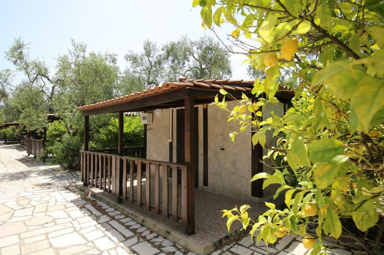 ויאסטה Agriturismo Da Mauro מראה חיצוני תמונה